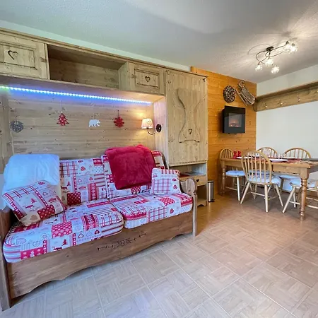 2 Au Pied Des Pistes Avec Piscine Interieure - Fr-1-505-228 *